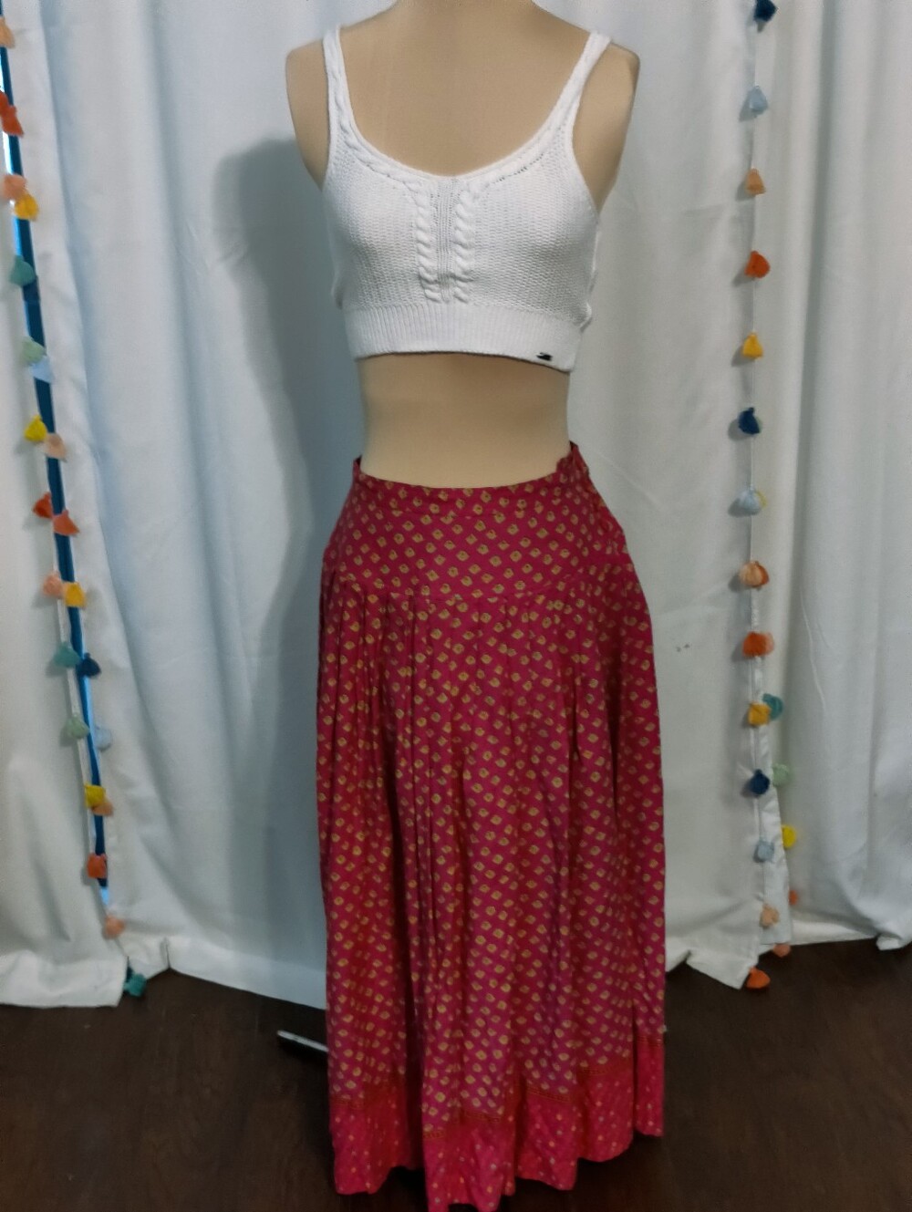 80s Low Slung Border Print Ditsy Print Gathered Waist Maxi Skirt Bright Pink SM